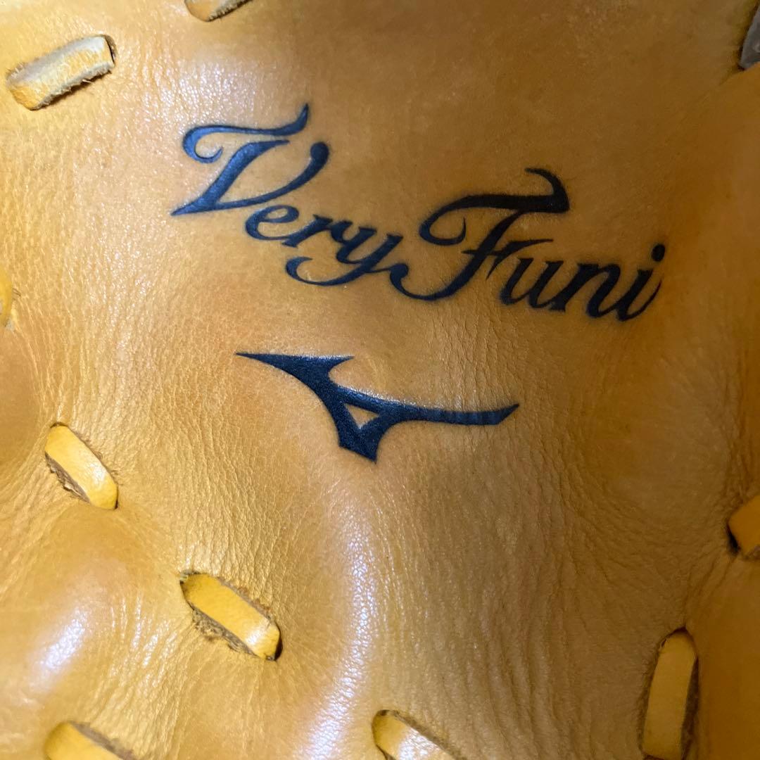 ミズノ ベリフニ