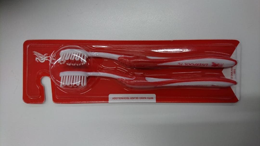 リバプールofficial グッズ