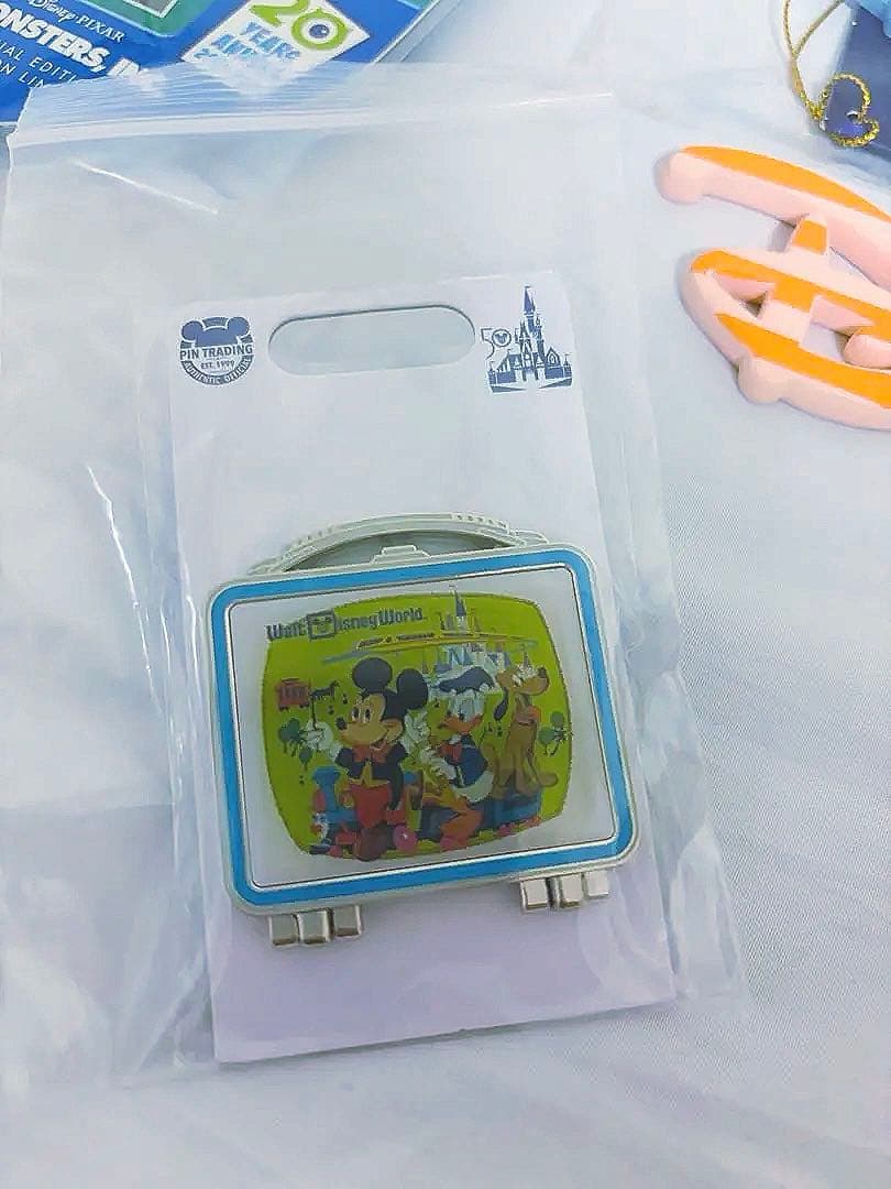 ウォルトディズニーワールド　wdw50 ピンバッジ　ロジャーラビット