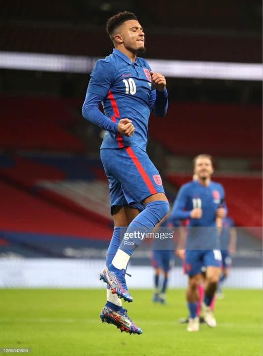 マーキュリアルスーパーフライ7 SE ナイキサッカースパイク ハイパーヴェノム