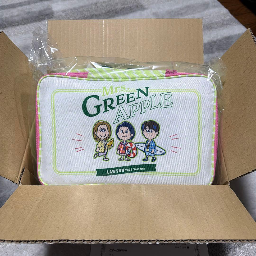 【お値下げ中】Mrs. GREEN APPLE ローソン　ポーチセット