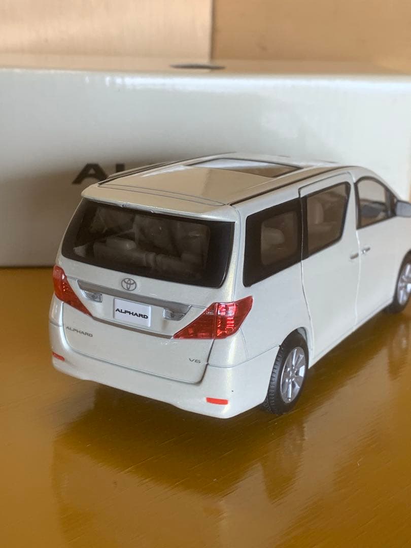 トヨタ アルファード ミニカー