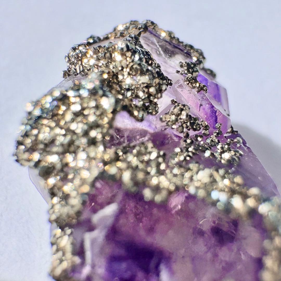 520 中国 内モンゴル産 レアタイプ フローライト&パイライト