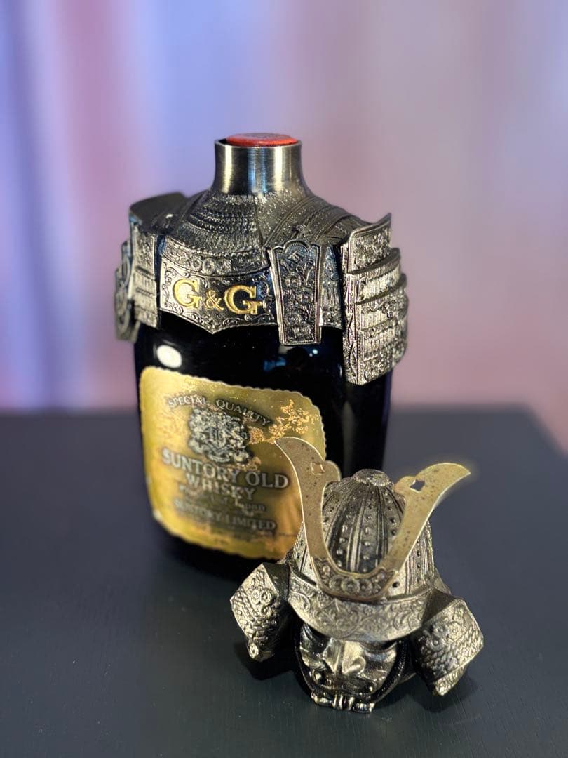 レア飾g&g 戦国武将 鎧兜 サントリー760ml 43度 グレーン