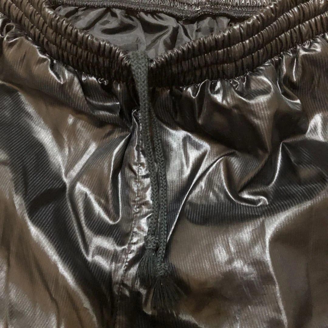 UMBRO ブラック 中綿入り（サーモライトプラス）ピステ上下