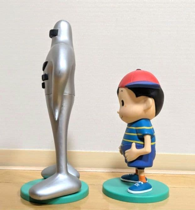 MOTHER2プライズフィギュア★スターマンのむすこ&ネス