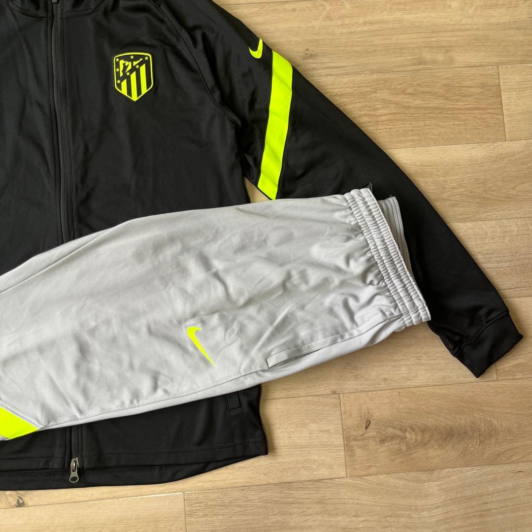 NIKE アトレティコマドリード　アンセム　ジャージセットアップ