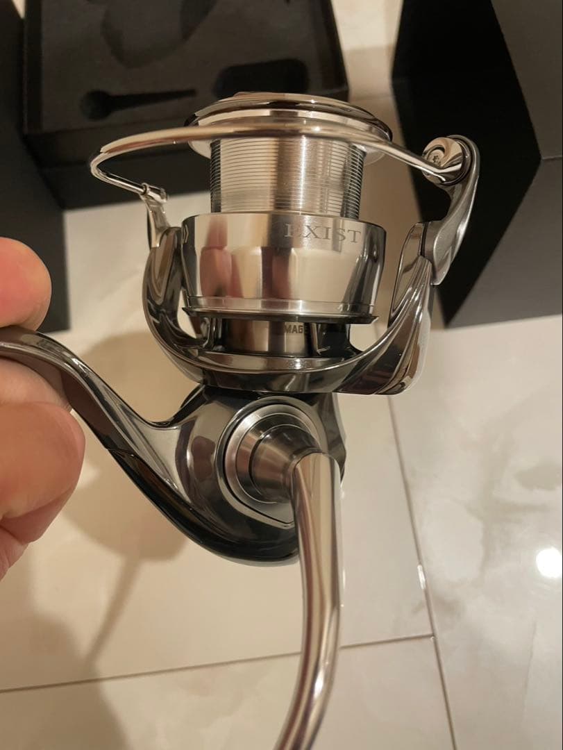 Daiwa 22EXIST LT4000-XH スピニングリール