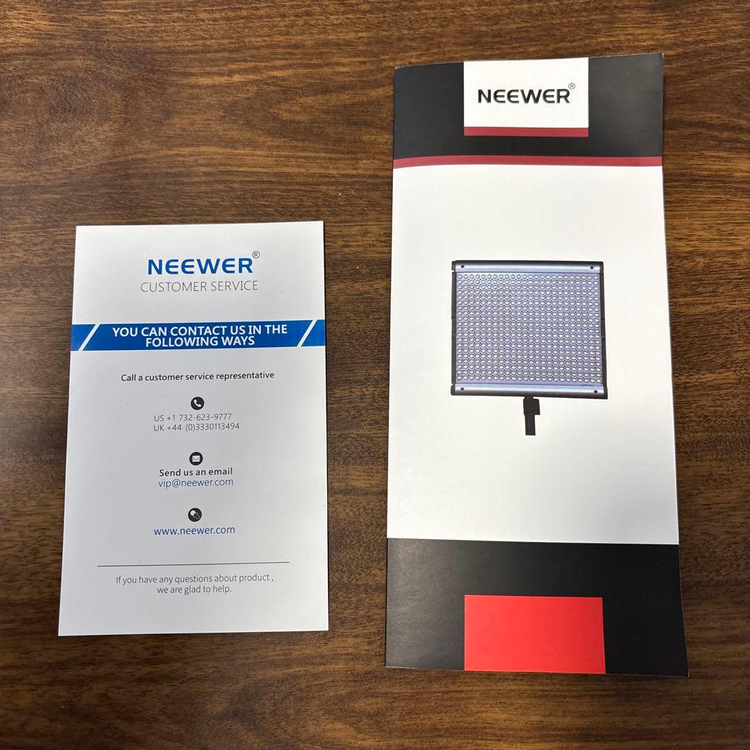 NEEWER 660 LEDビデオライトパネル