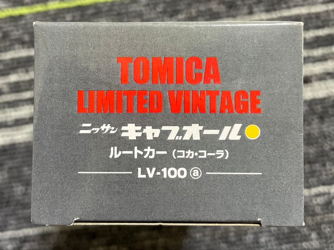 TOMICA LIMITED VINTAGE ニッサン キャブオール
