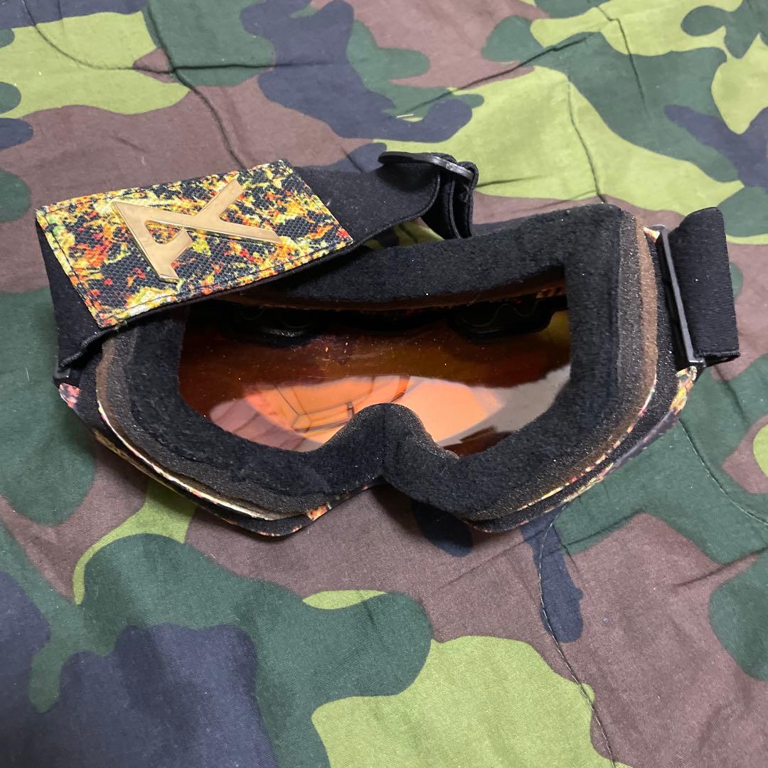 nitraid ✖️ burton AK REAL WEED柄ゴーグル