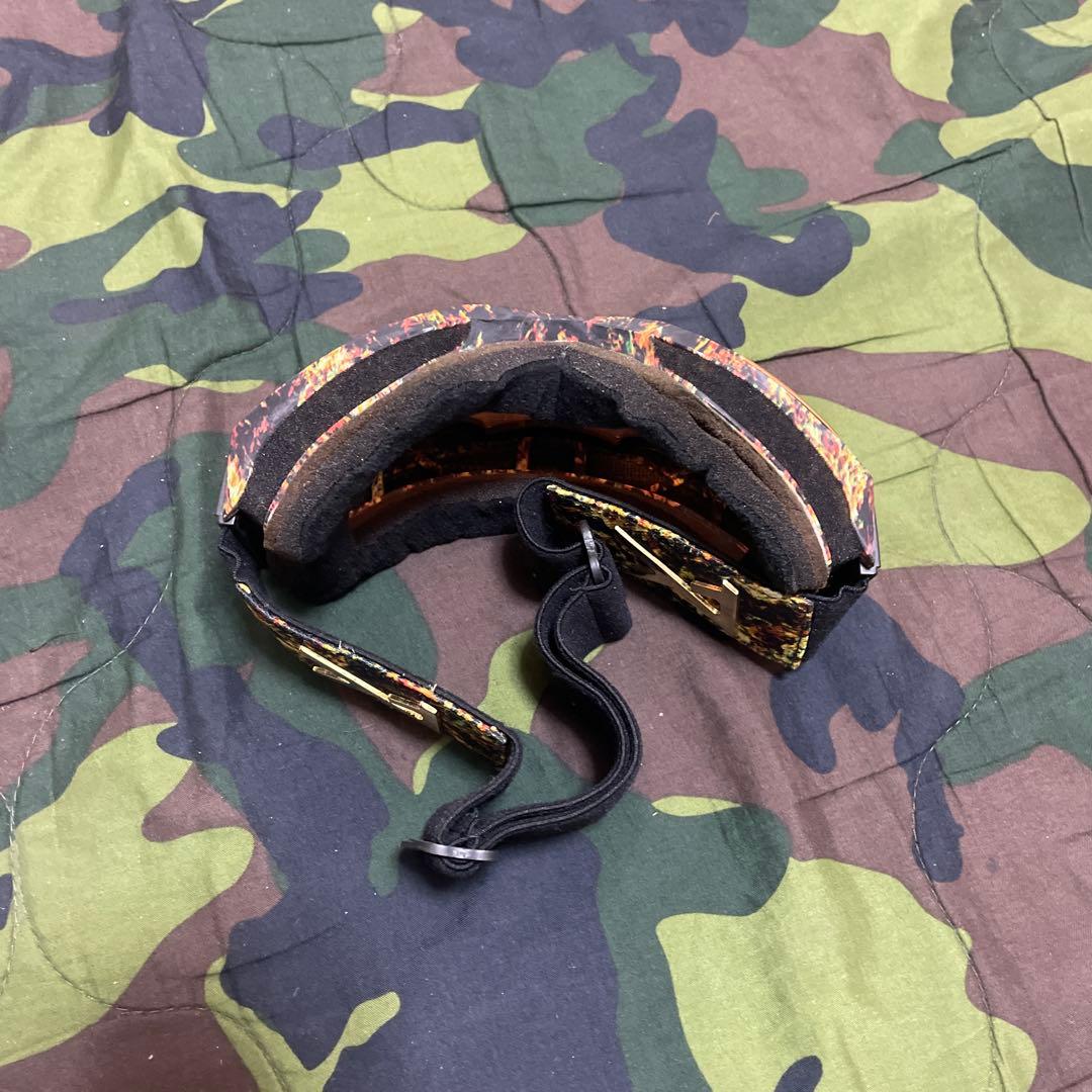 nitraid ✖️ burton AK REAL WEED柄ゴーグル