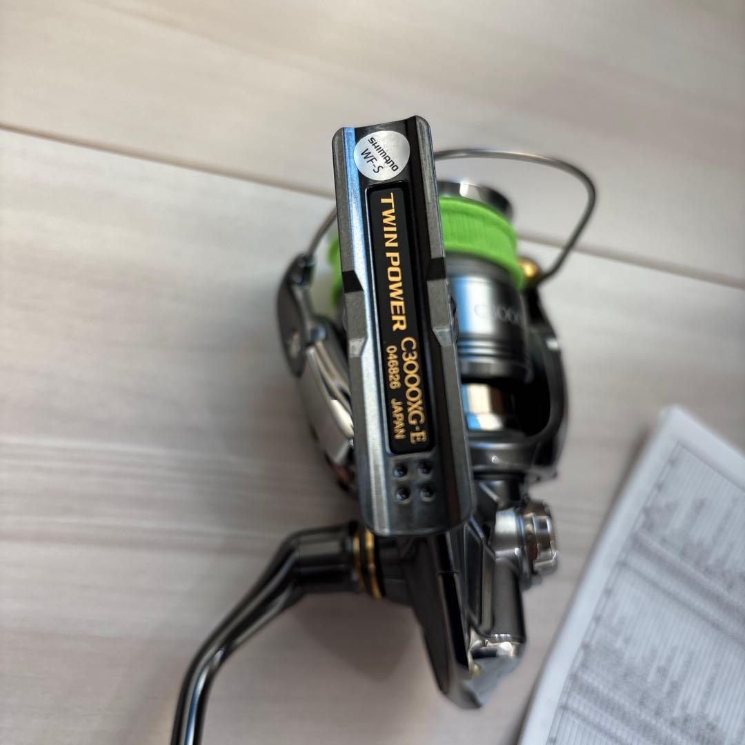 シマノ　24 ツインパワー　C3000XG
