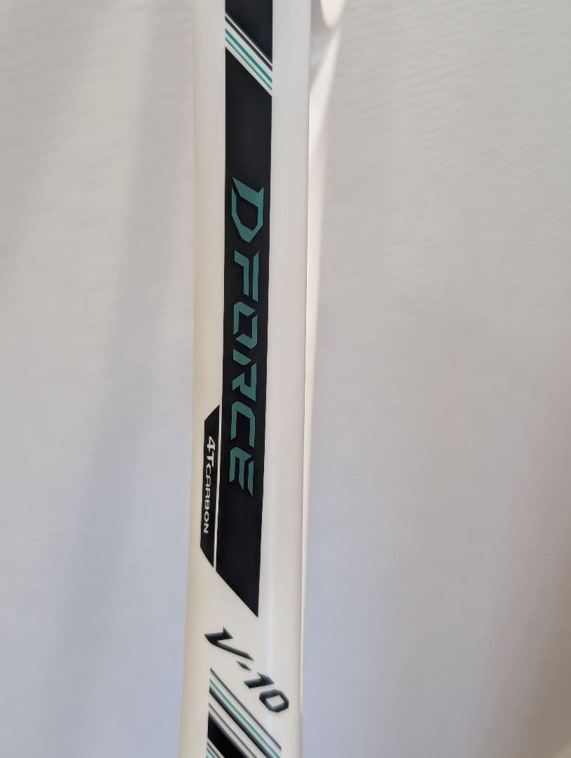 ミズノ　ＤフォースＶ１０　新色　新品未使用　０U