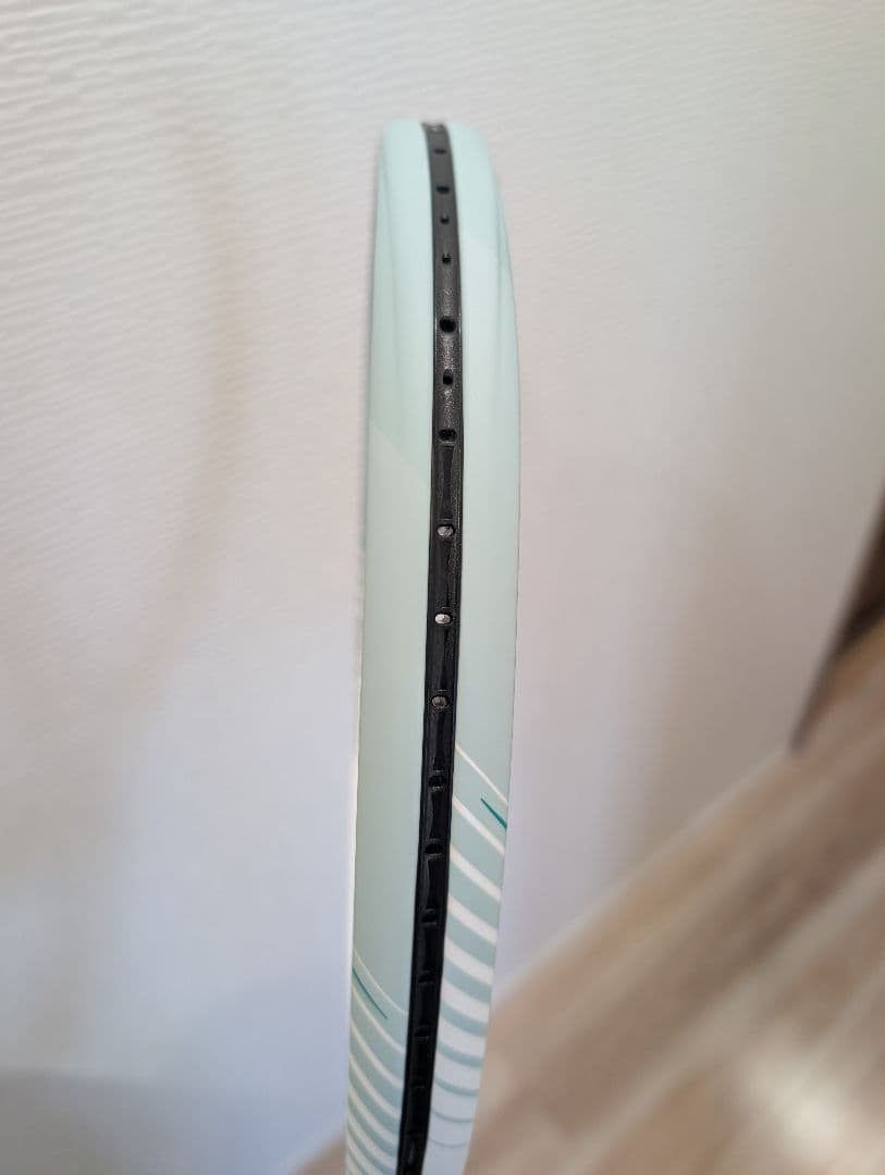 ミズノ　ＤフォースＶ１０　新色　新品未使用　０U