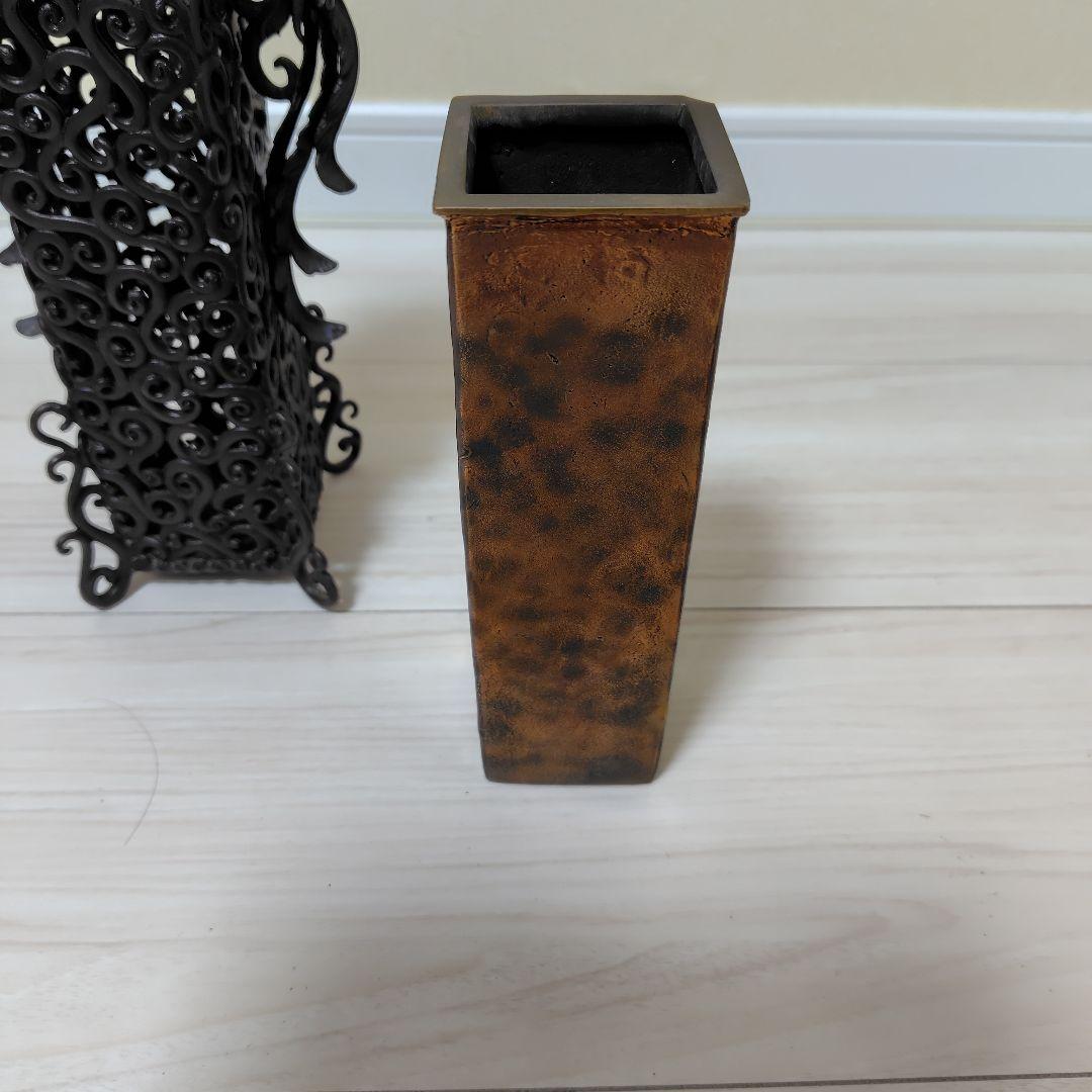 高岡銅器 青銅製花器 角型 唐草透かし 鳳凰耳付（蓋無し）