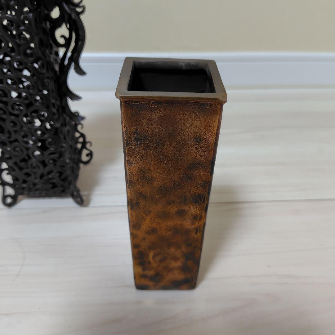 高岡銅器 青銅製花器 角型 唐草透かし 鳳凰耳付（蓋無し）