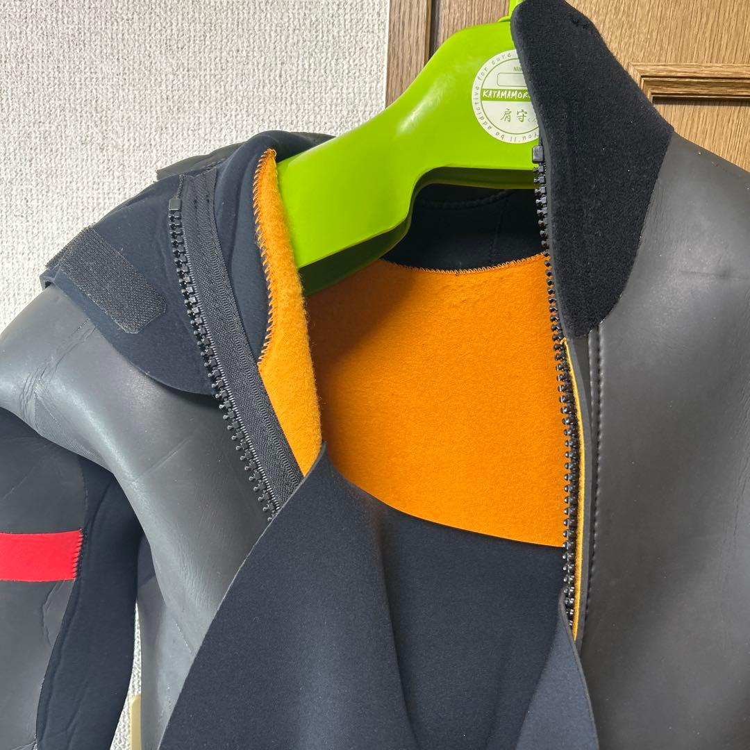 フルオーダーSAVERCROSSセミドライ フルスーツ ブラック/レッド