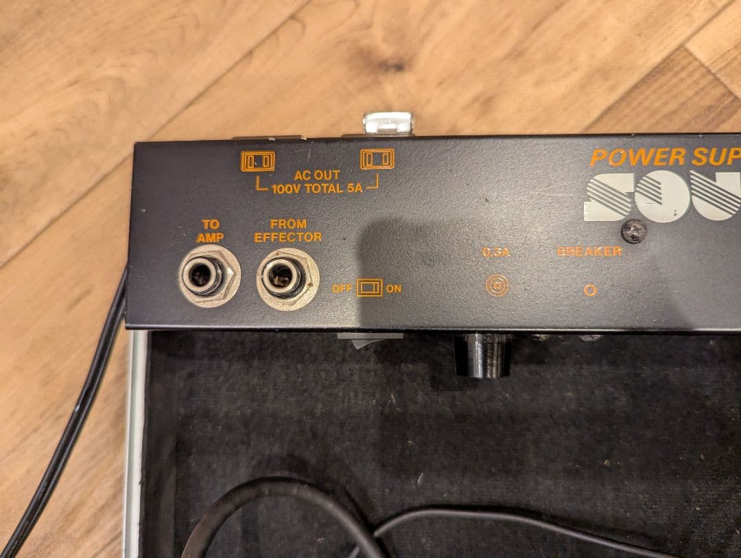 エフェクターボード（PIGGY MDE-103 パワーサプライ付）