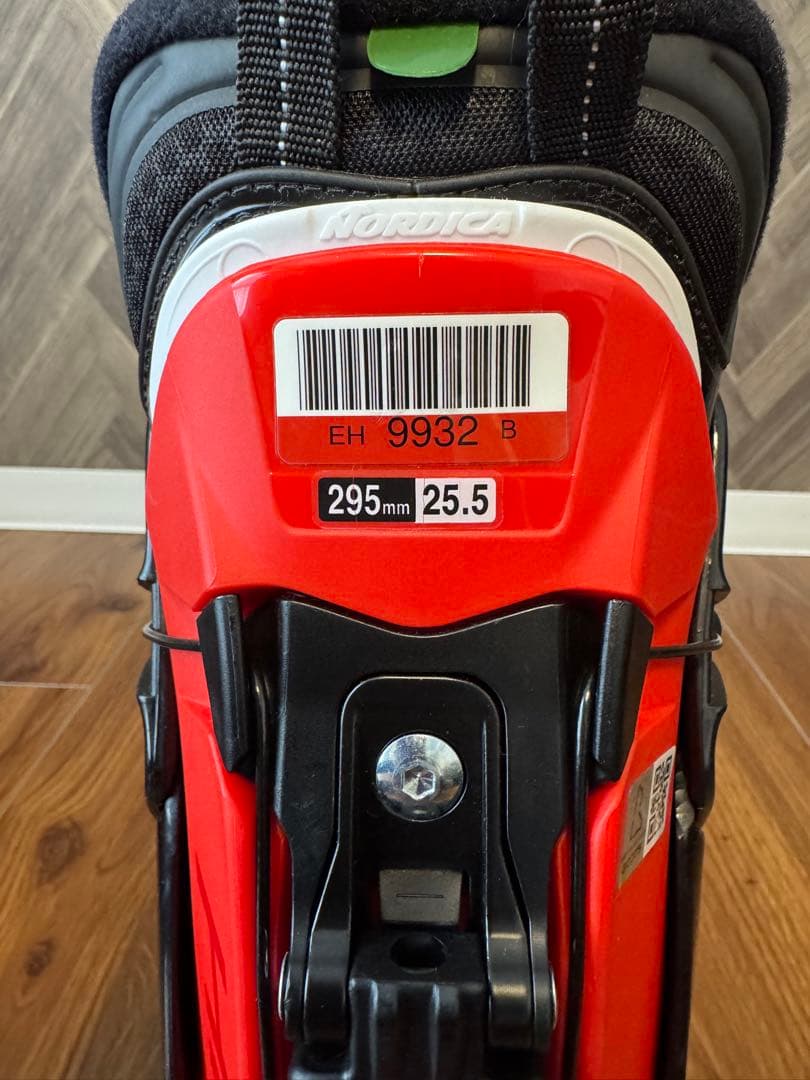 【中古品】ノルディカ リアエントリー スキーブーツ HF90R