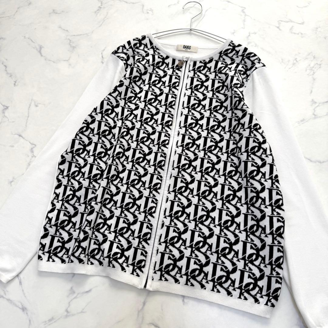 【ダックスゴルフ】ニットセットアップ　カーディガン　スカート　ロゴ柄　ホワイト