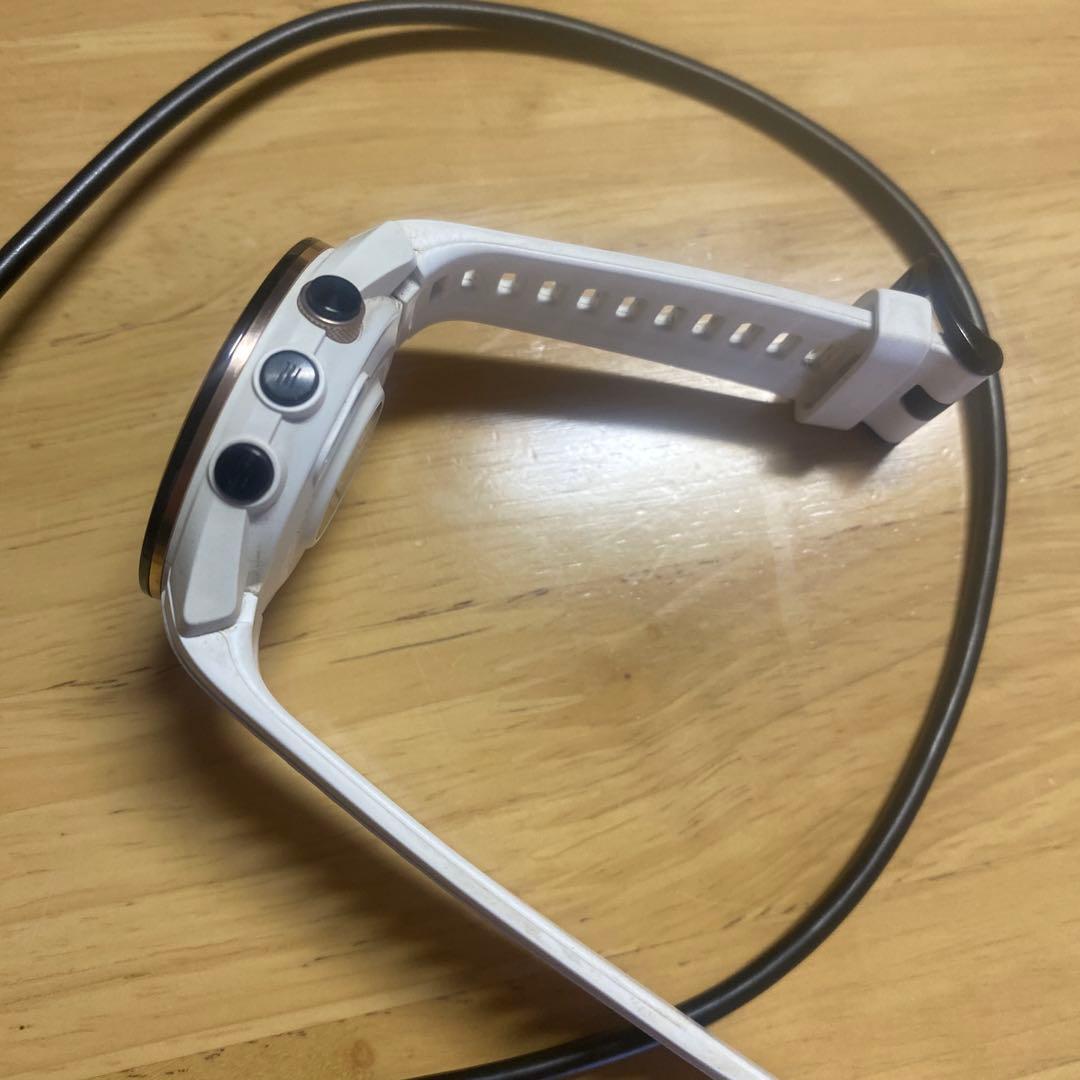 神*社様 GARMIN Approach S70 42mm ホワイト　GPSゴル