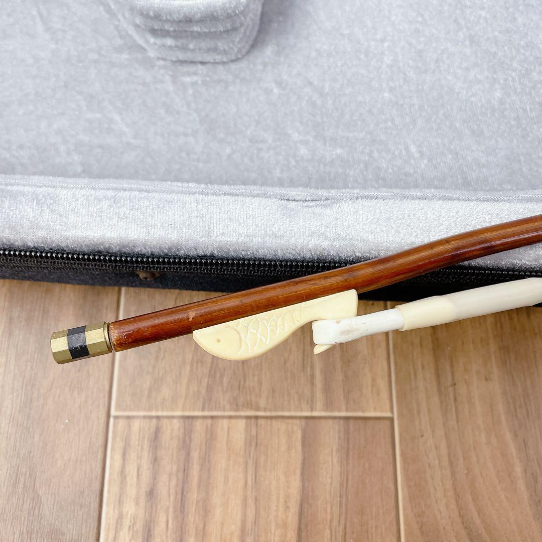 二胡　ニシキ蛇　蛇皮　黒檀　ケース付き