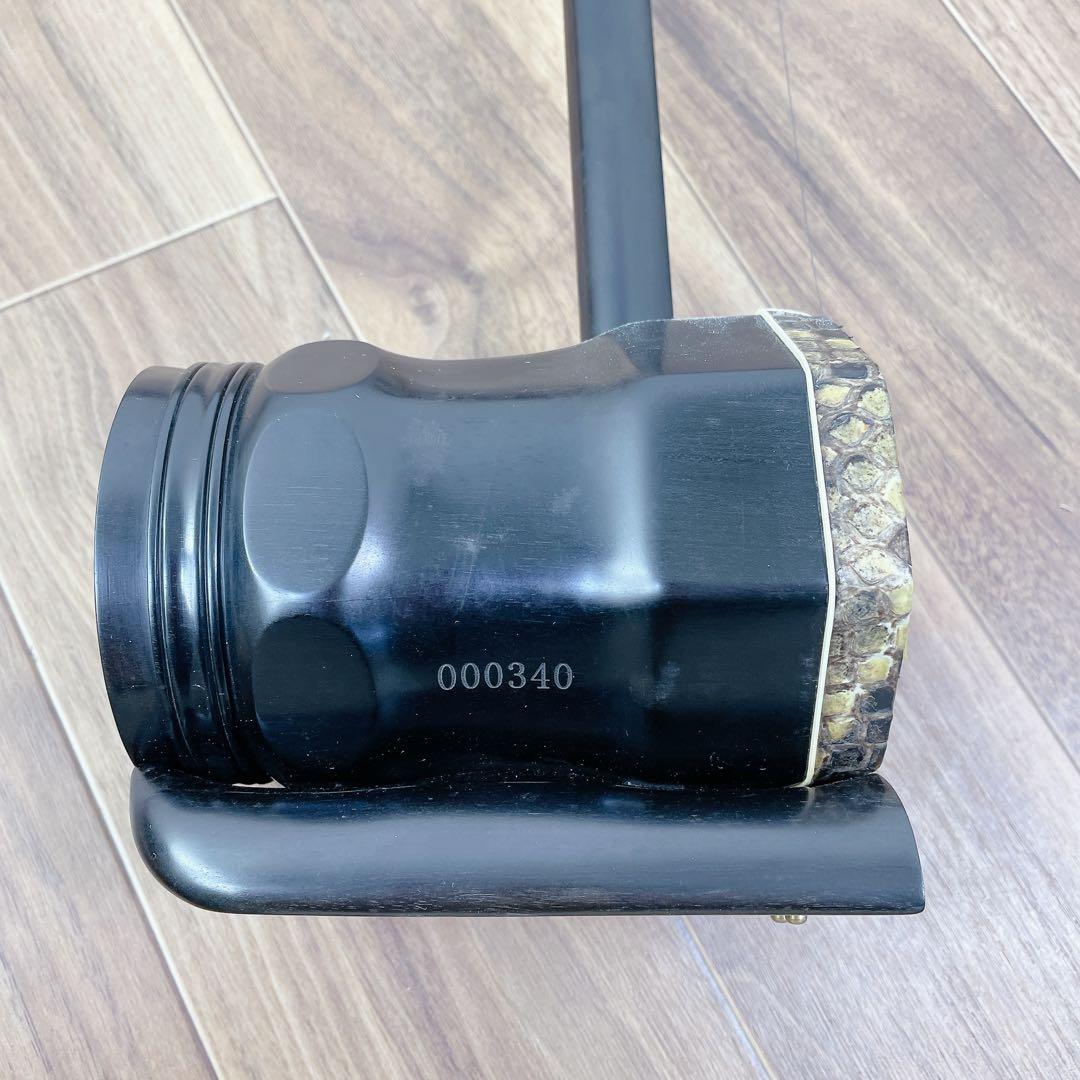 二胡　ニシキ蛇　蛇皮　黒檀　ケース付き