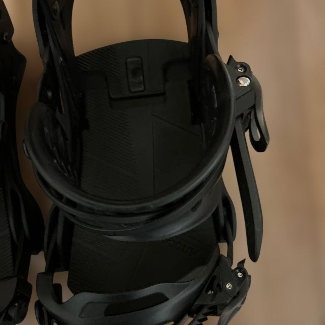 Burton ジェネシス Re:Flex ブラック Mサイズ