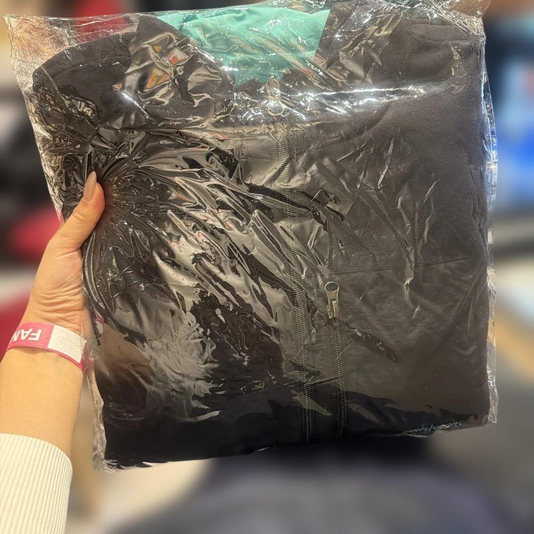 横浜2026年G-DRAGON グッズ　リバーシブルジャンパー