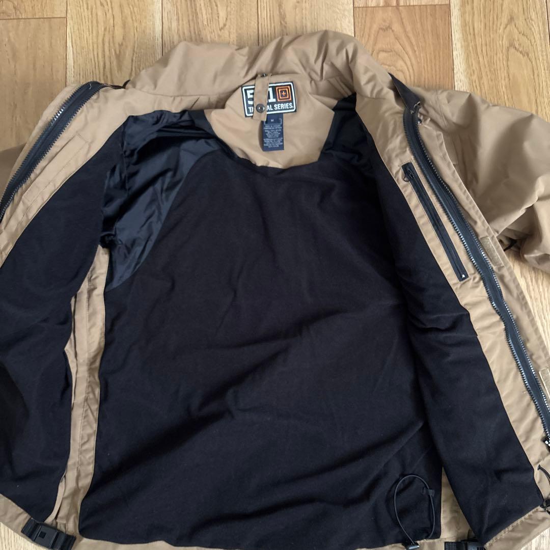 5.11 bristolパーカー