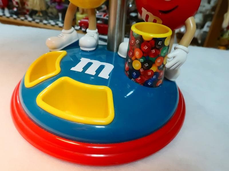 エムアンドエムズ m&m's デスクトップライト フィギュア付 ランプ