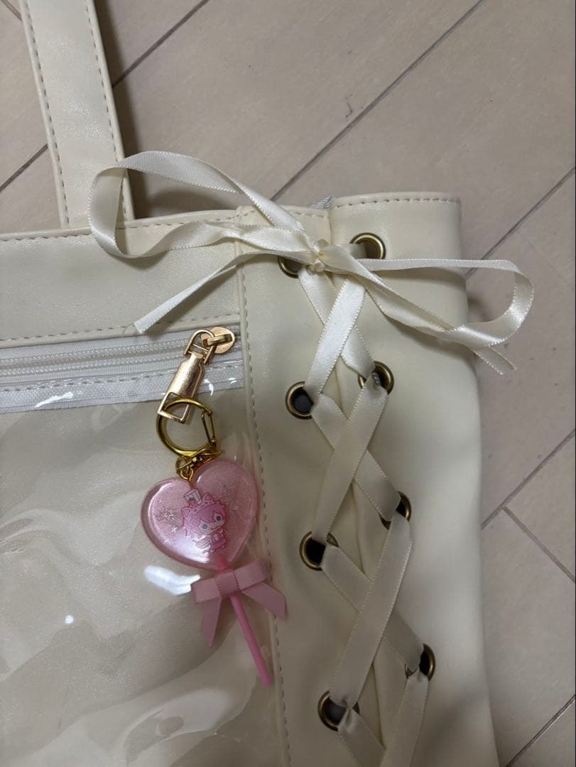 さとみくん 6周年 缶バッチ 32個＋痛バA4おまけ