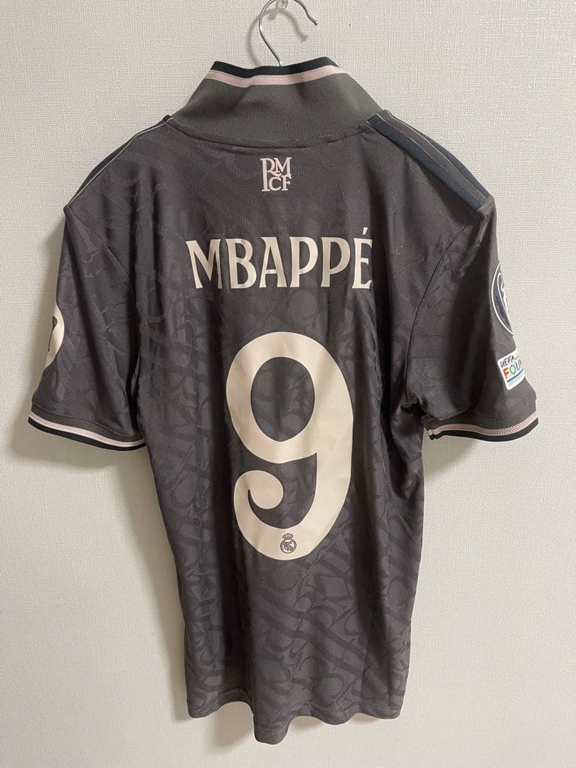 レアル・マドリード 3rdオーセンティックユニMBAPPÉ 9 定価27000円