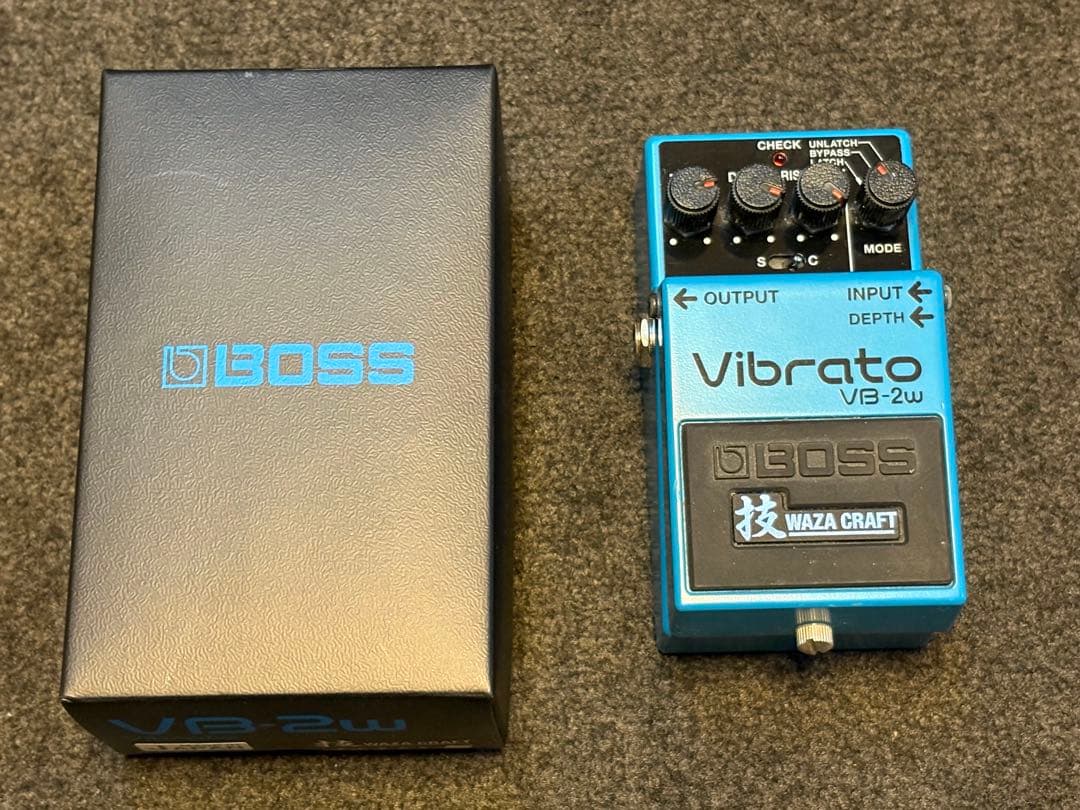 BOSS Vibrato VB-2w Waza Craft 日本製