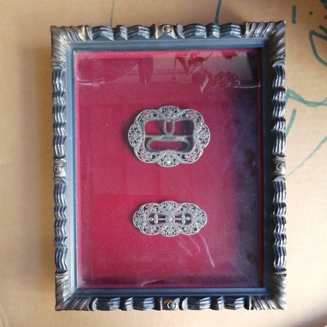 アンティーク　バックル　額装　額縁　壁掛け　オブジェ