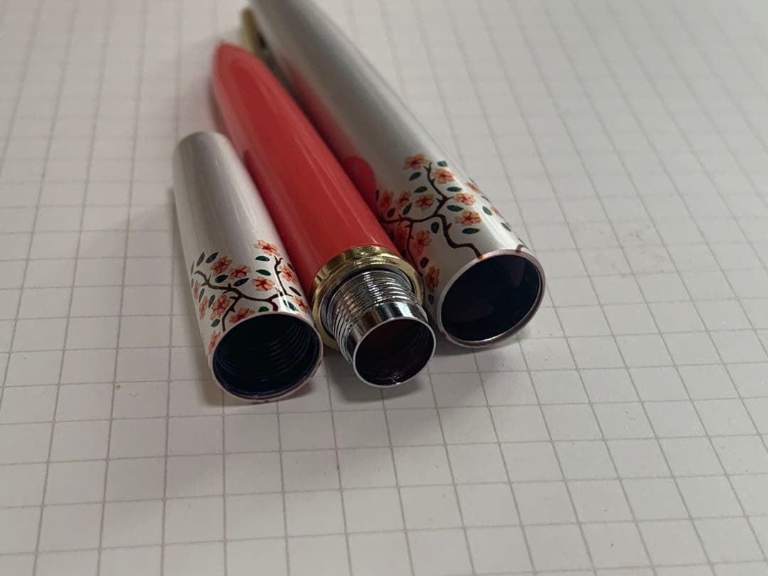 パイロット　花柄　万年筆14K585、ボールペンとシャーペン3本セット