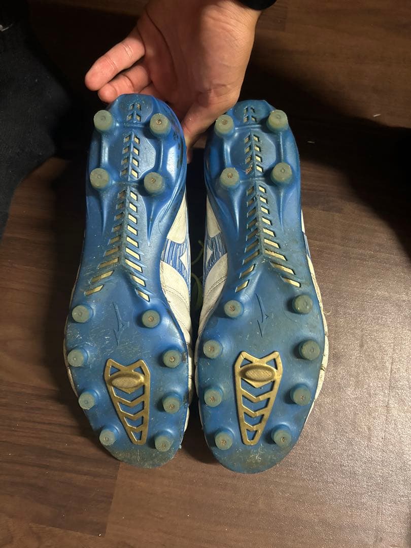 Mizuno スパイクシューズ ホワイト/ブルー/イエロー モレリアネオ