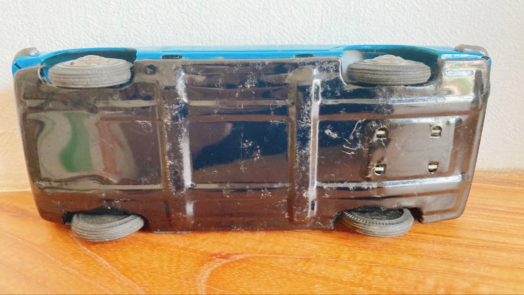 レトロ　ブリキ　トヨタカローラ1400