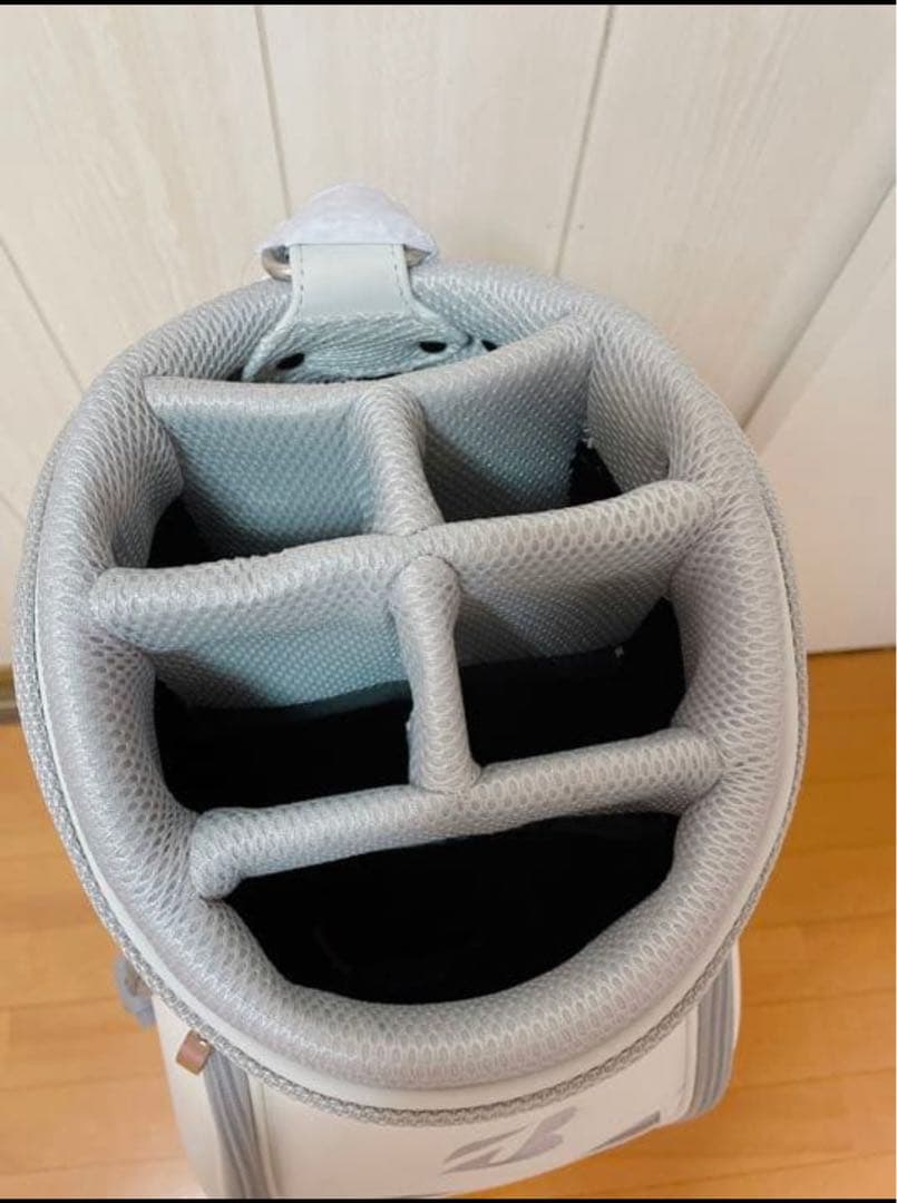 ブリヂストン　キャディバッグ（フード付き）