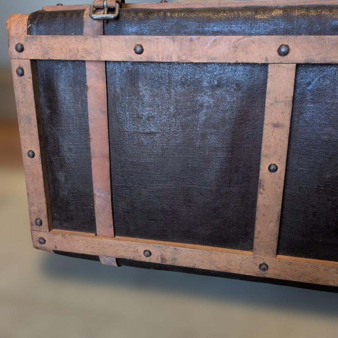 旧日本軍　ヴィンテージ レザー収納トランク