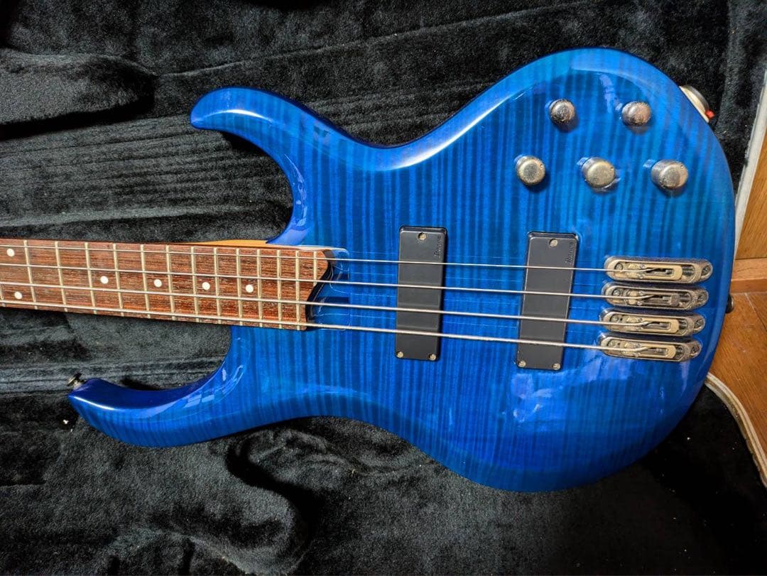 激レア仕様　ピエゾピックアップ搭載モデル　Ibanez BTB エレキベース