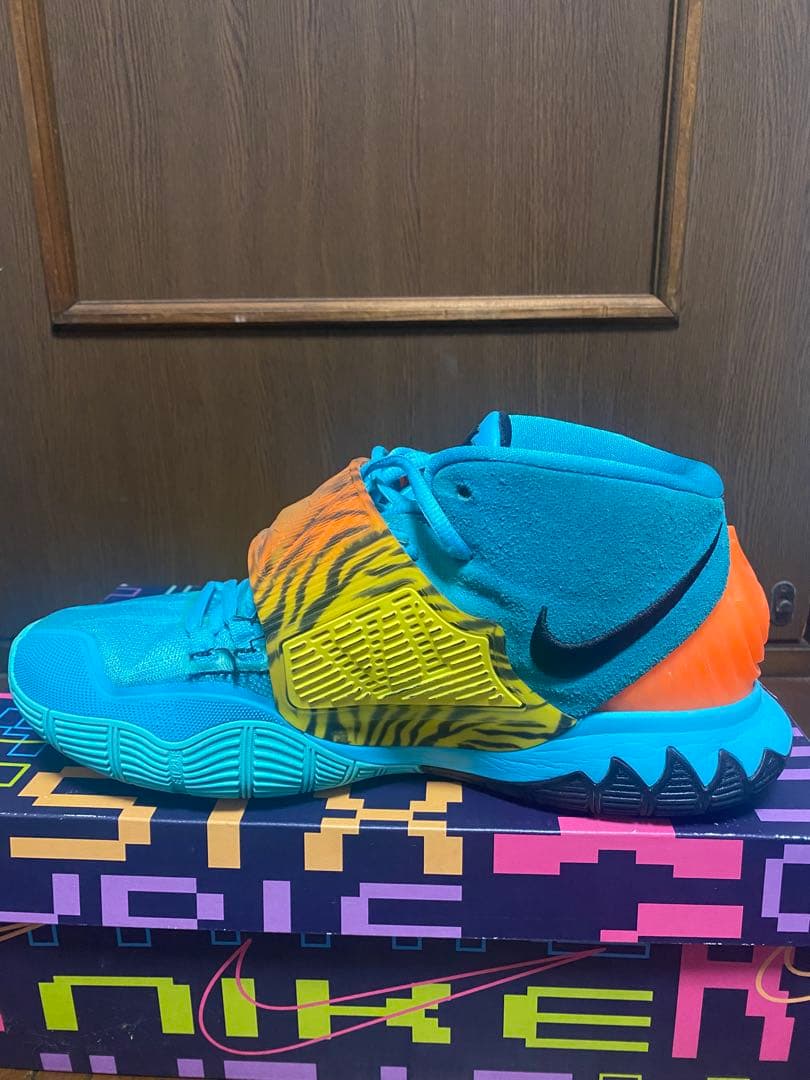 【美品】 NIKE KYRIE 6（カイリー6）水色カラー