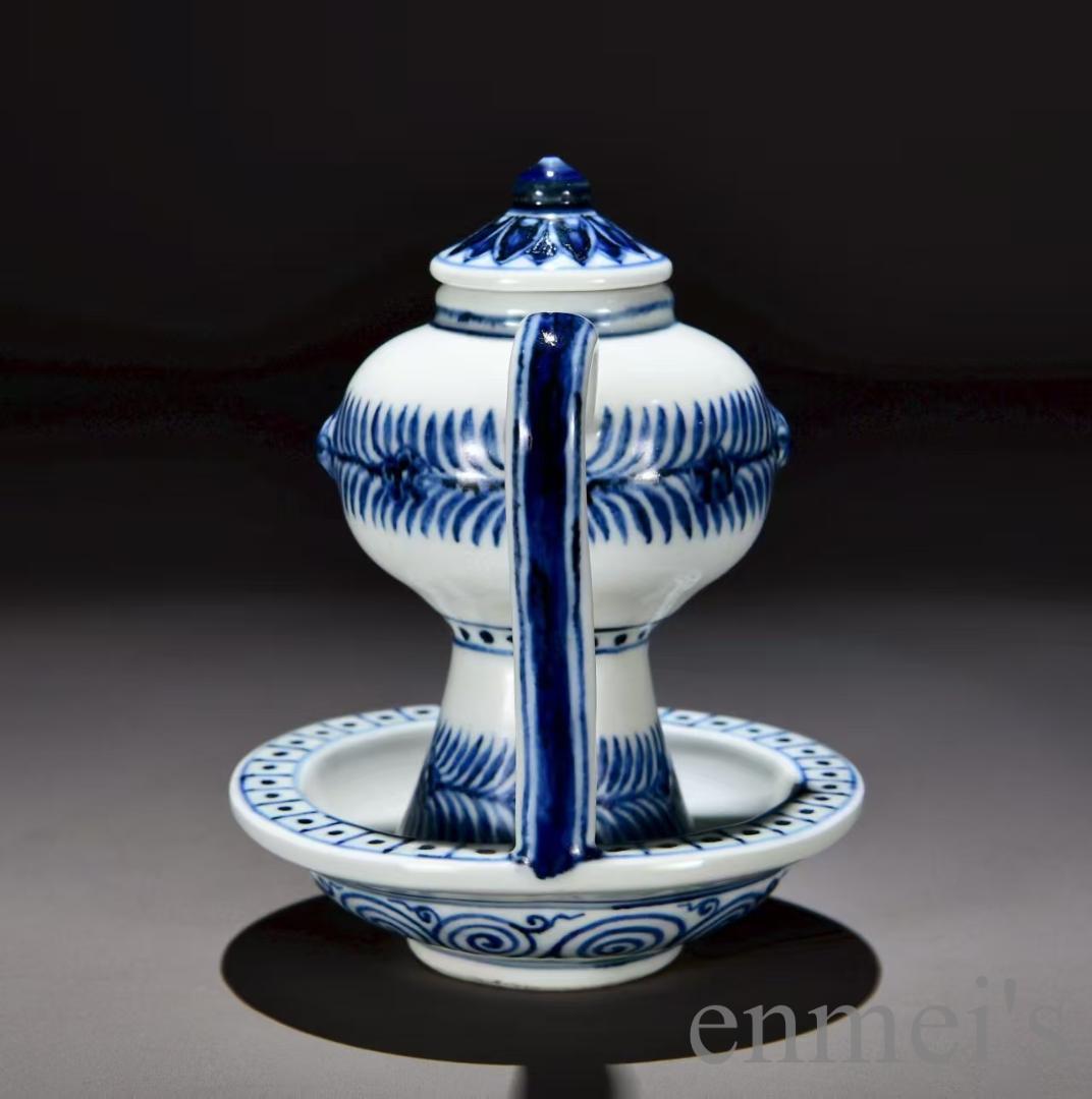 中国古美術・明宣徳製・青花巻草紋油灯・青白磁・唐物・骨董品・時代物・古陶磁・古玩