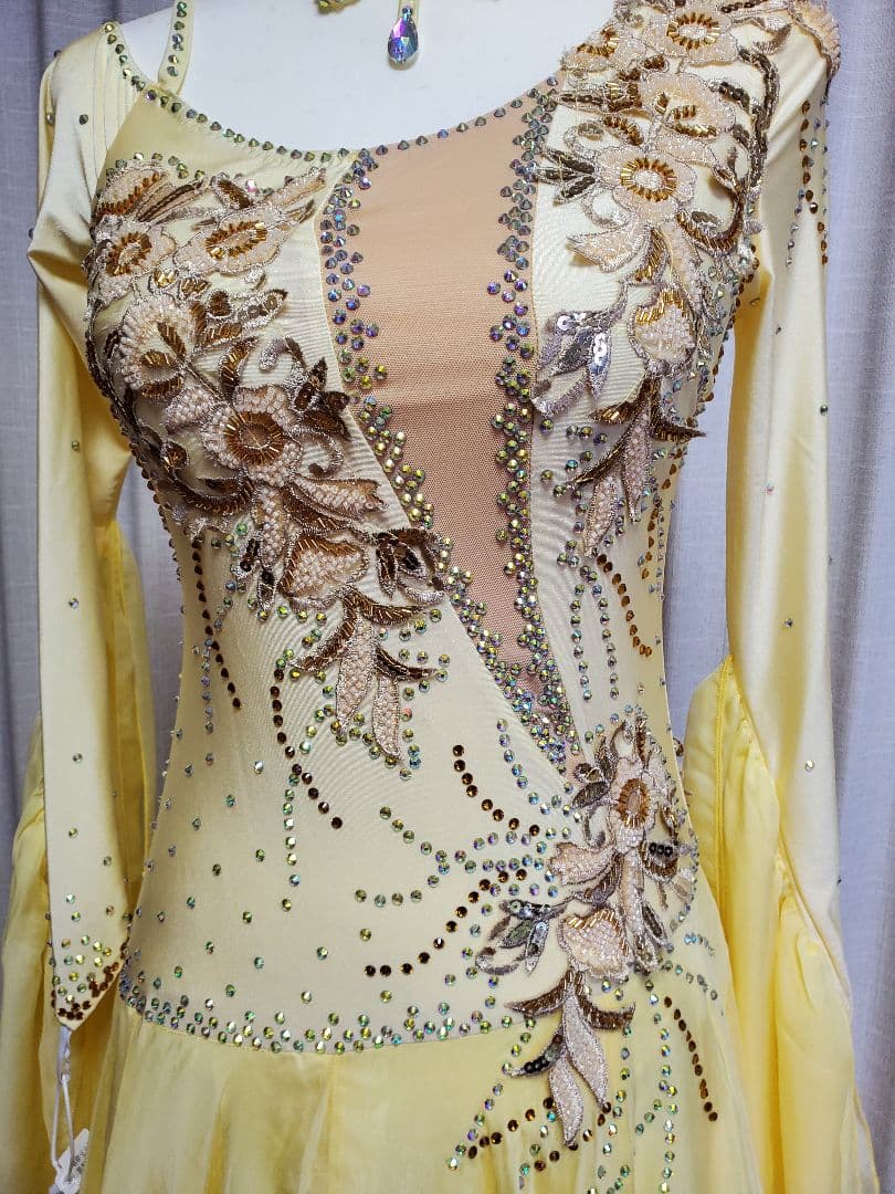 社交ダンス　ドレス