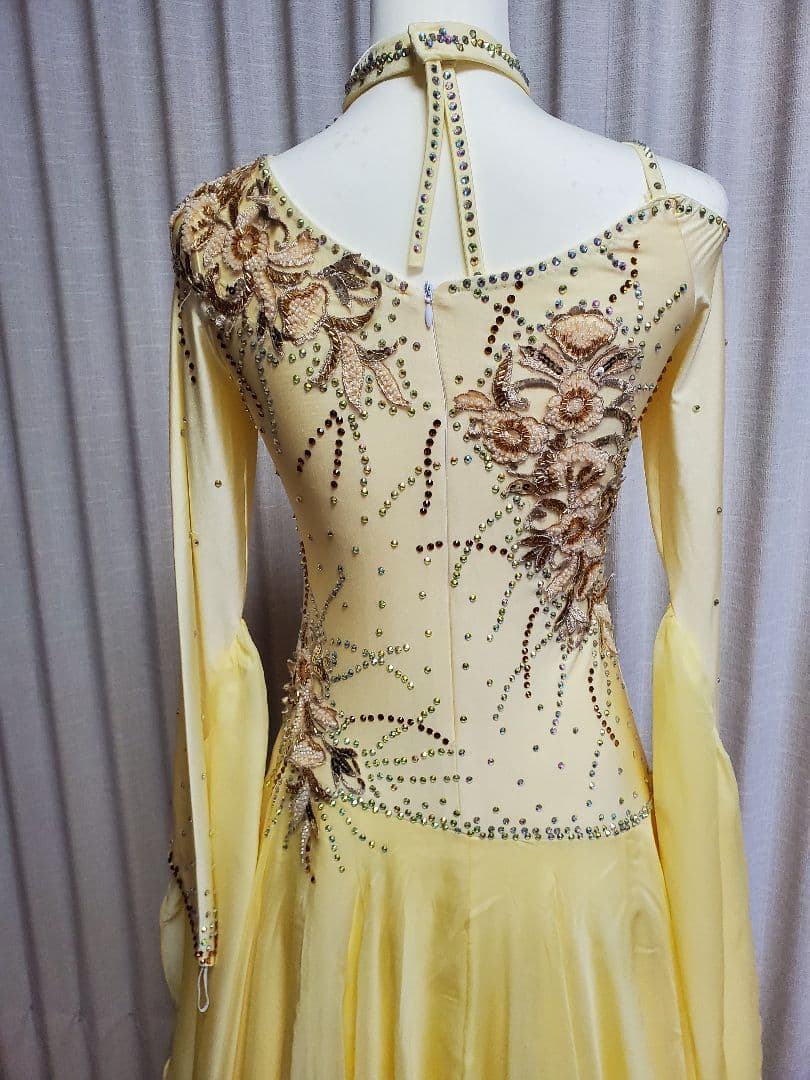 社交ダンス　ドレス