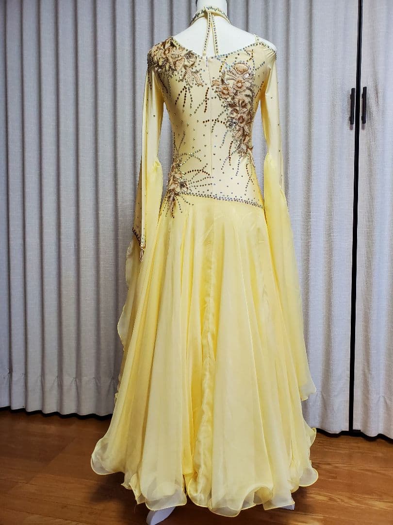 社交ダンス　ドレス