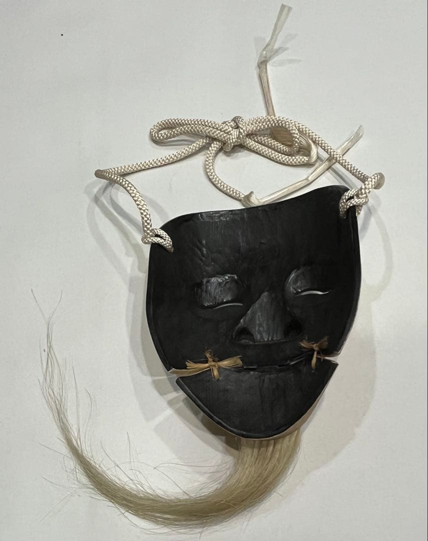 能面　箱付き　在名有り