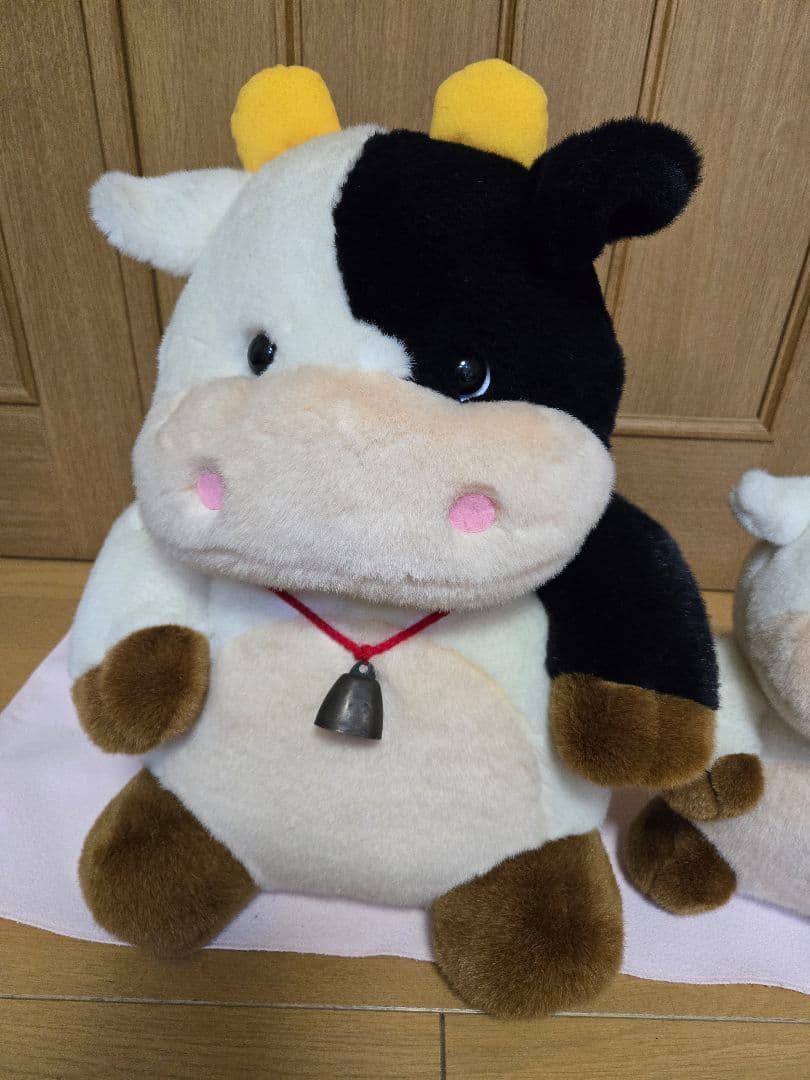 ヒロクンハウス レトロ 牛 ぬいぐるみ　特大　２個セット