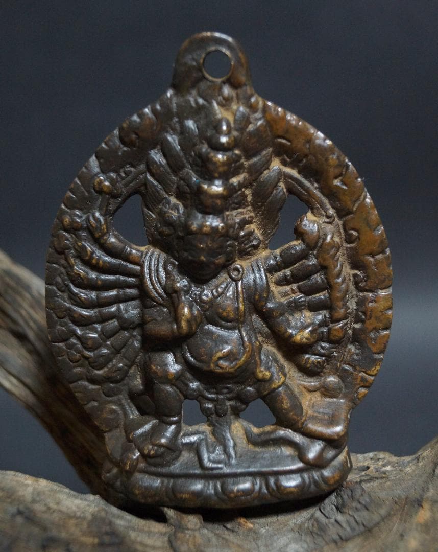 オールドチベット仏教 銅製 ドルジェマハカラカラチャクラ仏像 お守り仏像 懐中仏